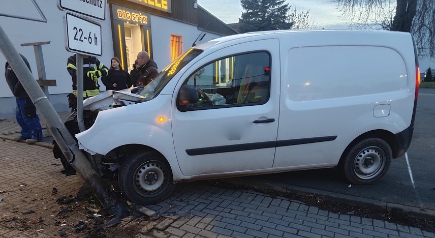 Bild: Unfall in Greu&szlig;en
