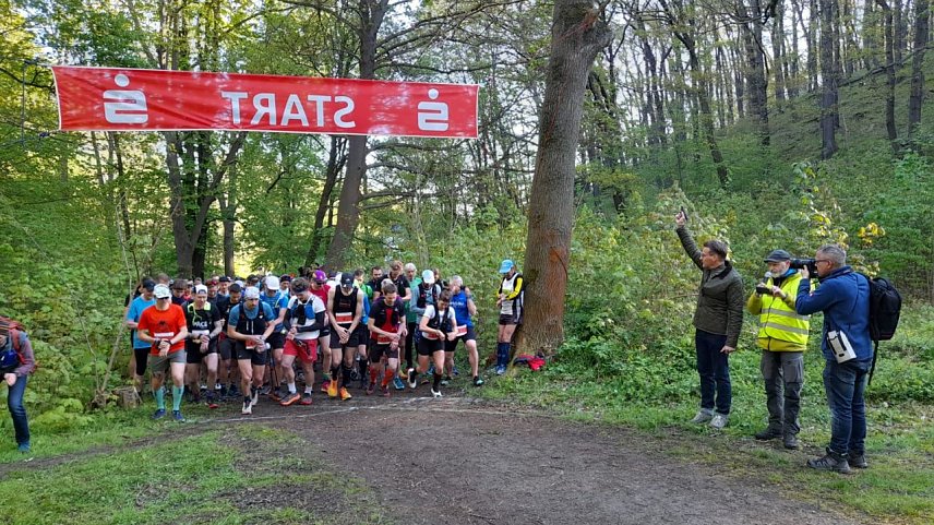 Bild: Der Startschuss f&uuml;r den extra langen Landschaftslauf fiel heute morgen in Wernigerode