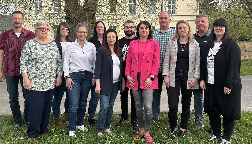 Bild: Kandidatinnen und Kandidaten der B&uuml;rgerbewegung Runder Tisch f&uuml;r den Gemeinderat der Gemeinde Werther: (v.l.n.r.): Matthias Jeschke, Roswitha Knopf, Linda Erbsmehl, Jana K&uuml;rbis, Ulrike Bergemann, Elisabeth Schulze, Daniel Rauh, Kristyn Herbst, Andreas Muhl, Claudia Wendt, Steffen Peter, Kathleen Fink