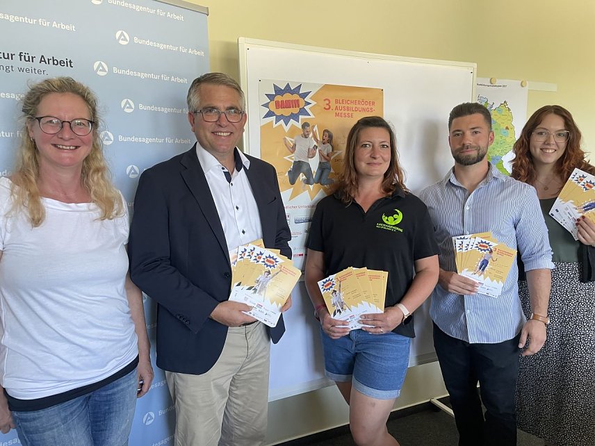 Bild: Jana Henning-Jacob, Verein f&uuml;r Regionalentwicklung Bleicherode  Herr Frob&ouml;se, Agentur f&uuml;r Arbeit Th&uuml;ringen Nord  Antje G&auml;de, ThINKA Kreisjugendring Nordhausen  Aljoscha H&uuml;bsch, Freiwilligenagentur Kreisjugendring Nordhausen  Marie-Helen Wand, ThINKA Kreisjugendring Nordhausen
