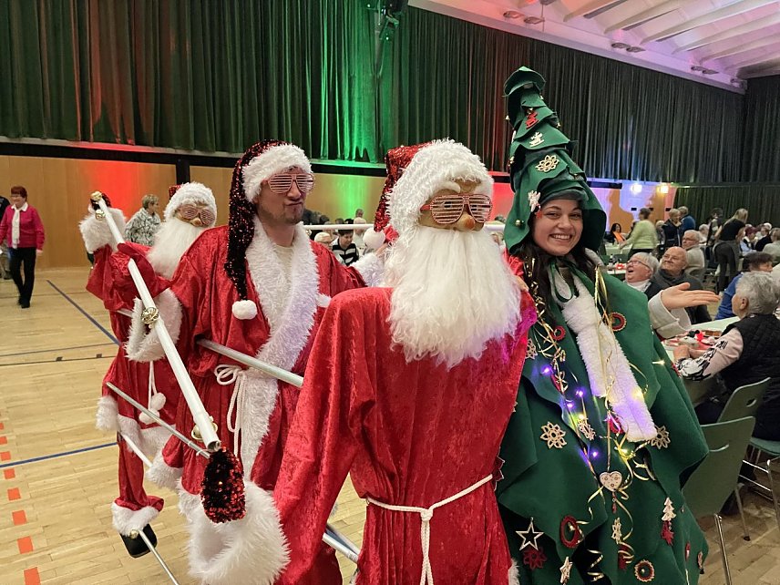Bild: Weihnachtsfeier in der Obereichsfeldhalle