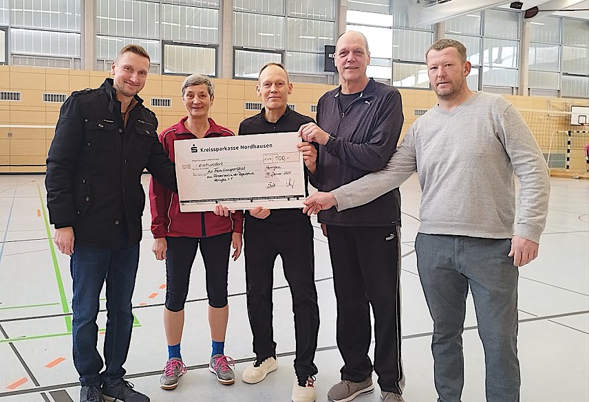 Bild: Spenden&uuml;bergabe in Heringen