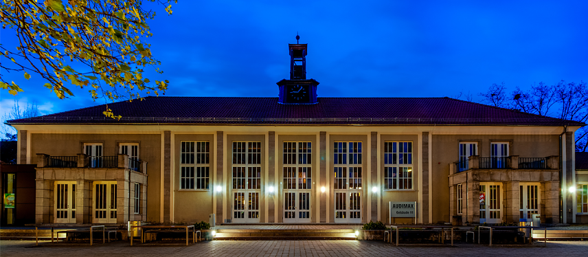 Bild: Besuchen Sie den Campus und erleben Sie einen Tag und eine Nacht voller Wissen, Inspiration und faszinierender Entdeckungen!