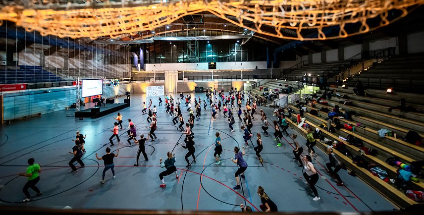 Bild: Frauensporttag in der Wiedigsburghalle