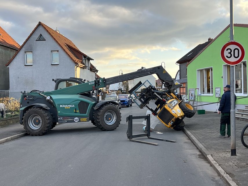 Bild: Unfall mit Radlader in Bielen