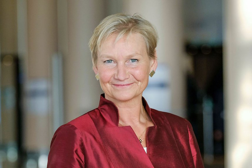 Bild: Ratsvorsitzende der Evangelischen Kirche in Deutschland, Bisch&ouml;fin Kirsten Fehrs