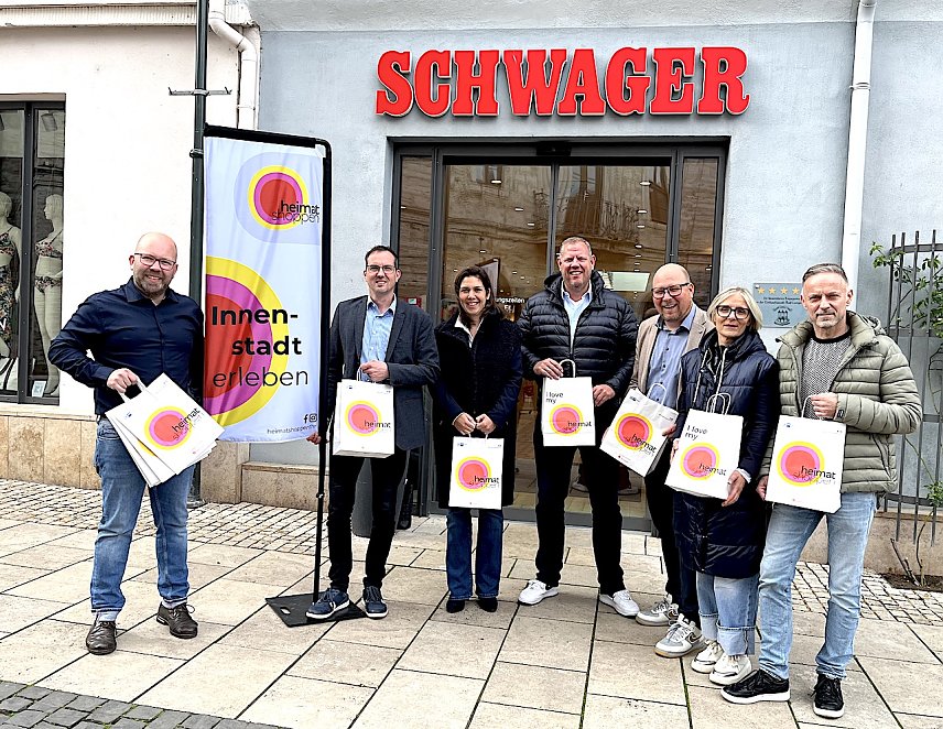 Bild: H&auml;ndler, Gewerbeverein und IHK blicken optimistisch auf das Gr&uuml;ne Innenstadtfest am Sonntag in einer Woche 