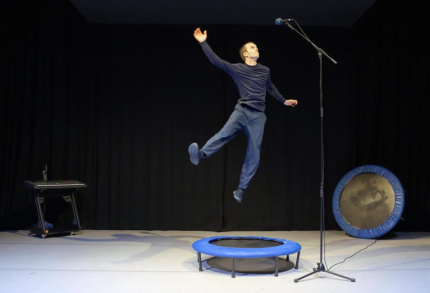 Bild: Blue Balloon im Juni