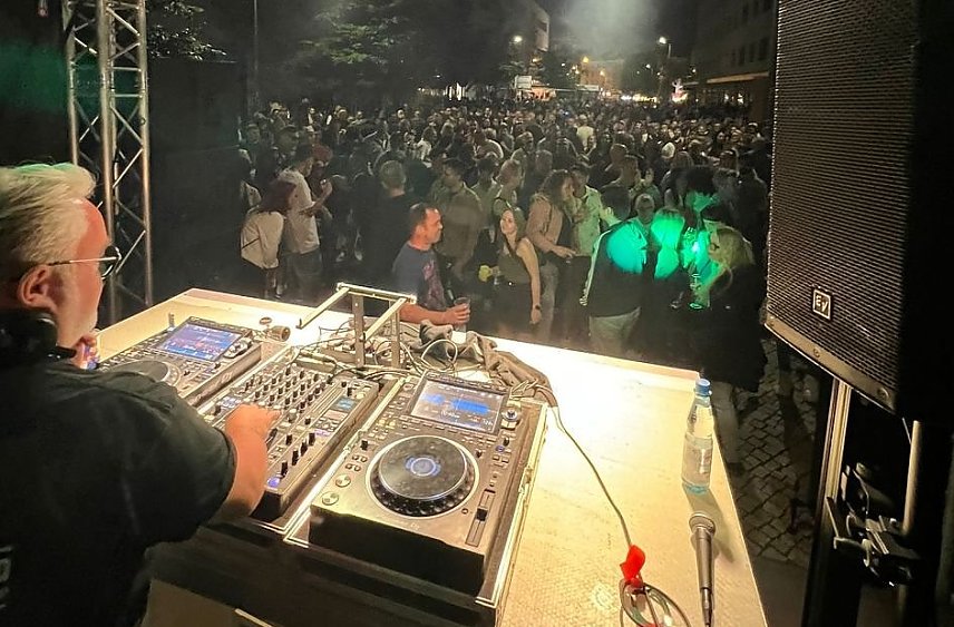 Bild: DJ-Meile zum Rolandsfest