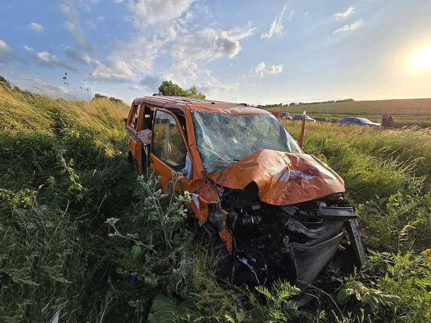 Bild: Unfall auf der A38 bei Wipperdorf
