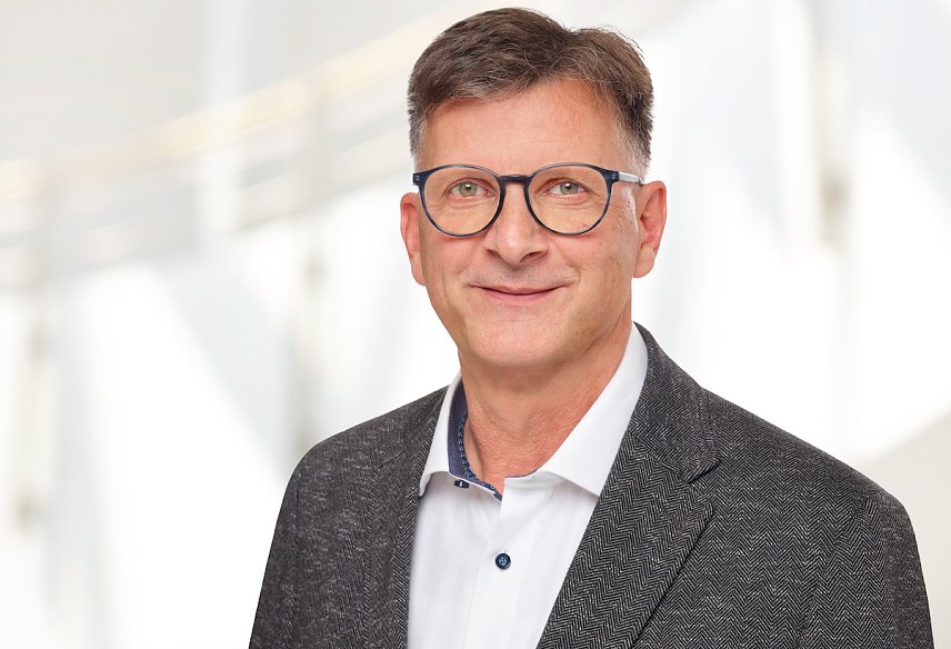 Bild: Dr. Ralf Kulick ist neuer Pr&auml;sident der Th&uuml;ringer Zahn&auml;rzte 