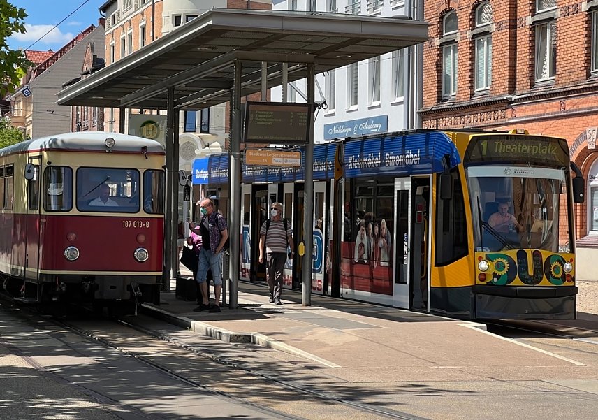 Bild: Stra&szlig;enbahnen in Nordhausen
