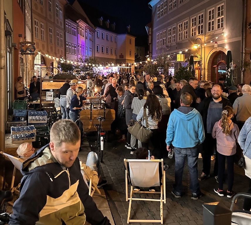 Bild: Partystimmung in der historischen Innenstadt versprechen die sechs BaLaTon-Donnerstagabende bis September