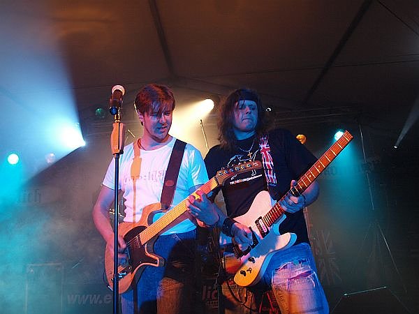 Bild: Abrocken im Waldbad