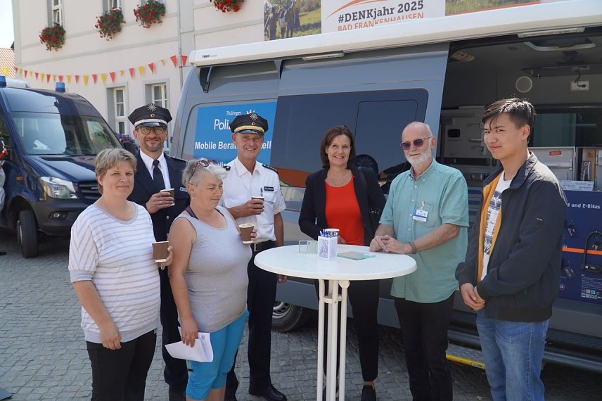 Bild: Die Landespolizeiinspektion war j&uuml;ngst zu Gast auf dem Marktplatz in Bad Frankenhausen