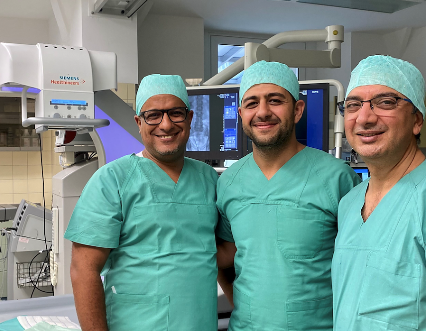 Bild: Dr. med. Firas Salem, Dr. med. Rakan Al Flyti, Dr. med. Toryali Noorzai, Ober&auml;rzte der Urologie am Eichsfeld Klinikum