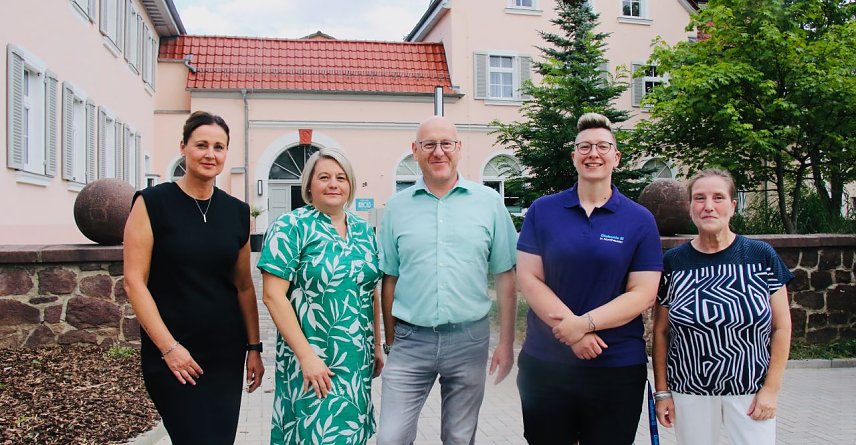 Bild: Alles Neu im alten Haus: die Diakonie Nordhausen hat das alte Arnold-Heim auf Vordermann gebracht und startet mit neuen Wohn- und Pflegekonzepten