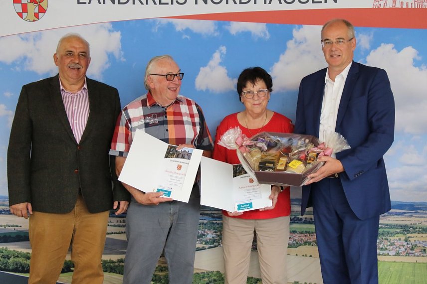 Bild: 50 Jahre im Dienst des Sports: Regina und G&uuml;nter Wurzler