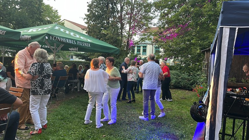Bild: Disco in Artern f&uuml;r Menschen ab 60 Jahren