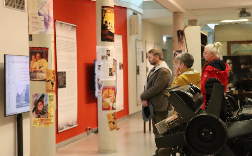 Bild: Sonderausstellung in der Flohburg