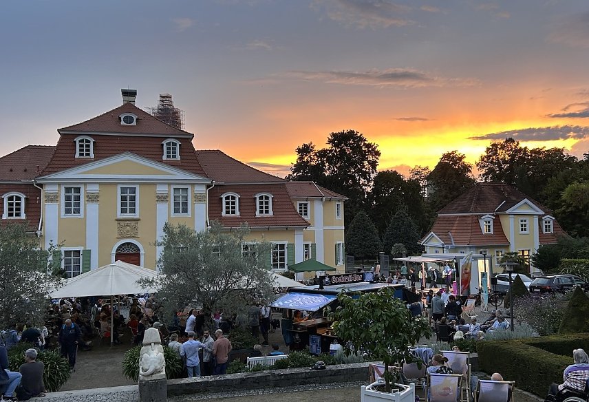 Bild: Sonnenuntergang im Schl&ouml;sschenpark