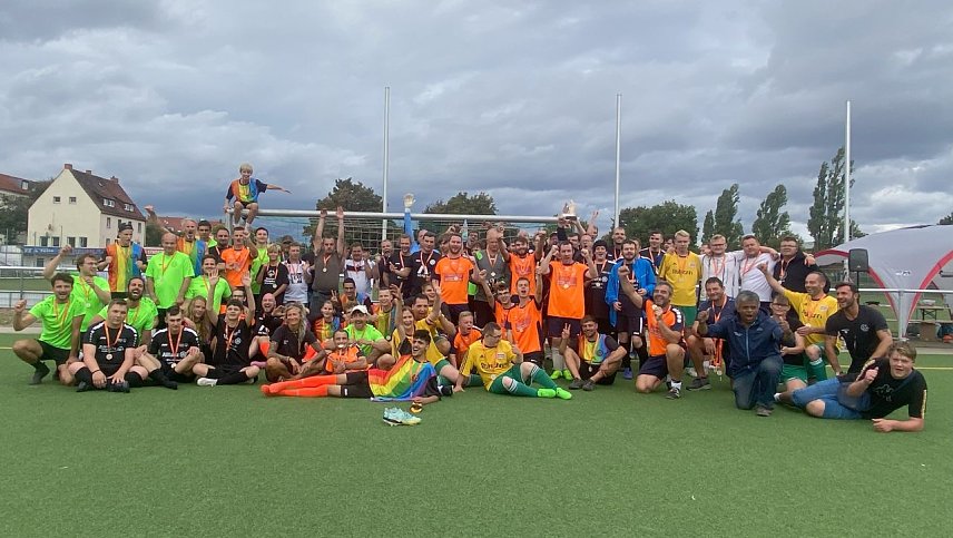 Bild: Buntes Miteinander beim 2. Unified-Cup von Spirit of Football in Erfurt