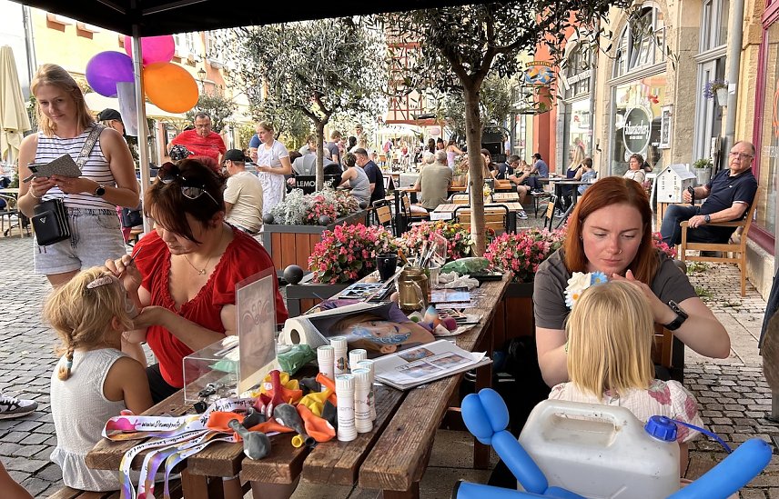 Bild: Kindertagsspektakel in der Innenstadt