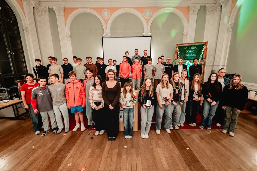 Bild: Das Humboldt-Gymnasium zeichnete zum 24. mal seine Sportasse aus