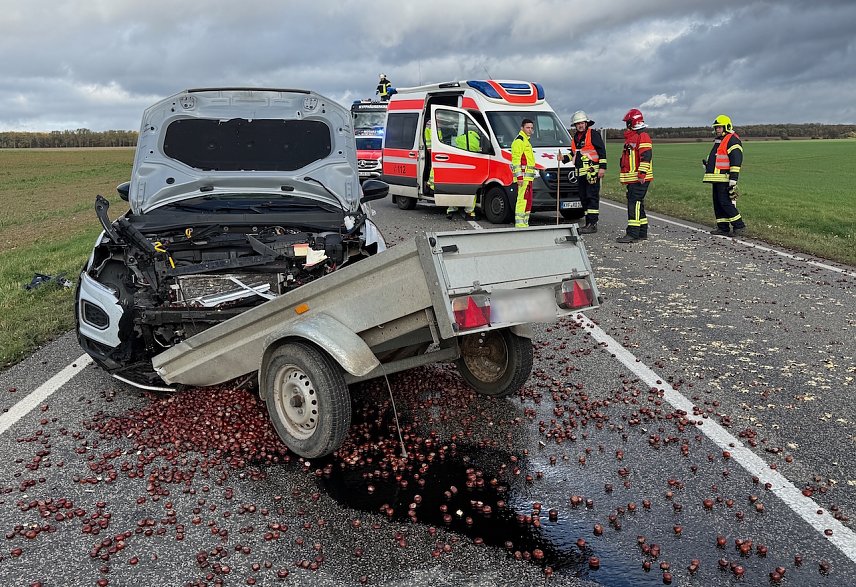 Bild: Unfall auf der B243