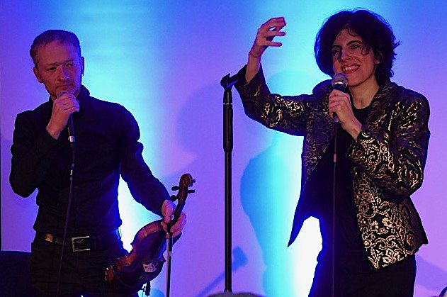 Bild: Hadar Maoz und Johannes Gr&auml;ser mit ihrem Programm The Persian Grove in Bleicherode