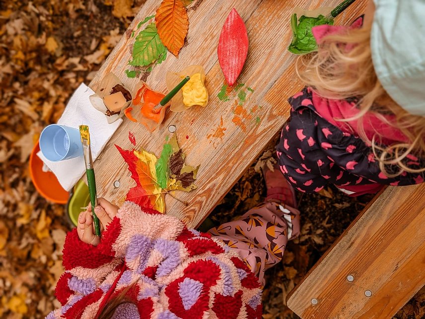Bild: Herbstlicher Bastelspa&szlig; zum Kindergartenfest
