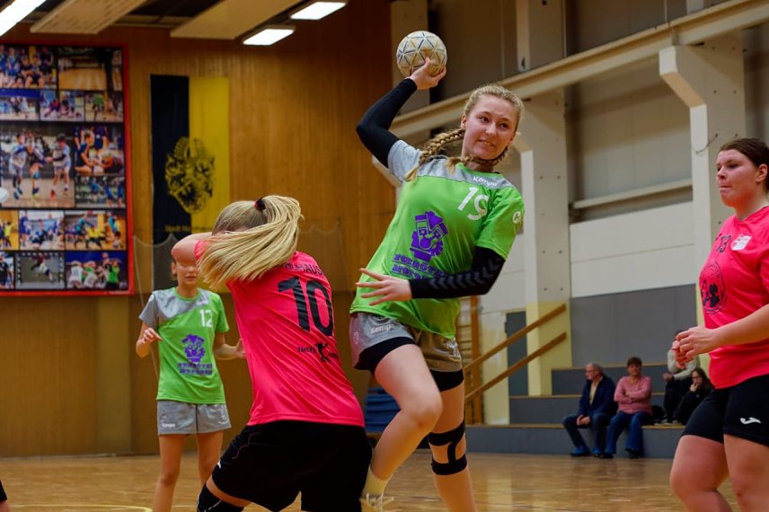 Bild: Die NSV Handballer und Handballerinnen hatten am Wochenende alle H&auml;nde voll zu tun