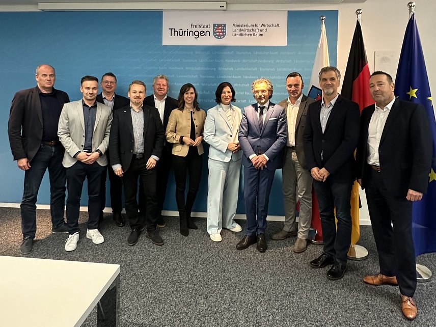 Bild: Matthias Jendricke, Ricardo Droescher, Thomas Seeber, Marcel K&uuml;bler, Christian B&ouml;duel, MdL Carolin Gerbothe, Colette Boos-John, Mario Suckert, Niels Neu, Kai Buchmann, Heiko Reinhardt