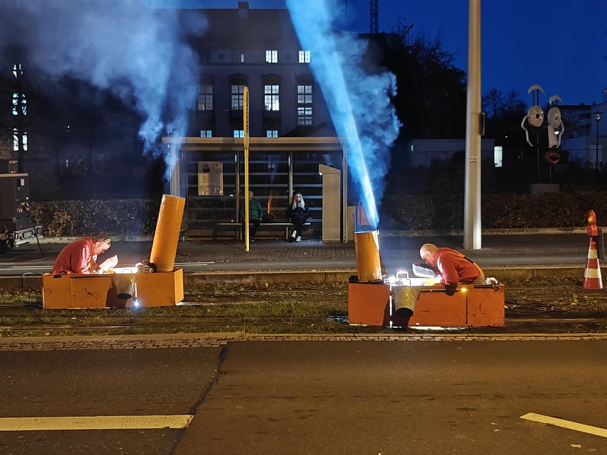 Bild: Schwei&szlig;arbeiten in der T&ouml;pferstra&szlig;e