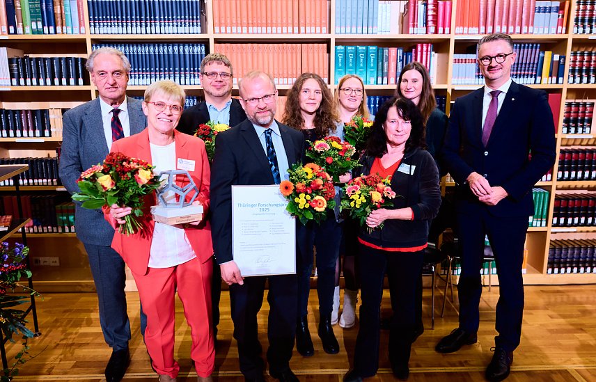 Bild: Der Th&uuml;ringer Forschungspreis wurde gestern Abend auch an ein Nordh&auml;user team verliehen