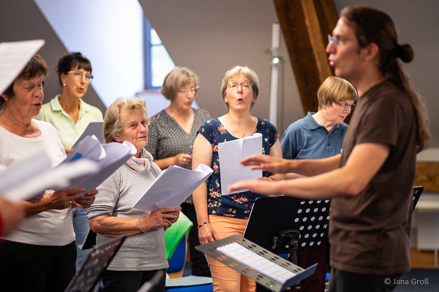 Bild: Seniorensingen bei der Landesmusikakademie Sondershausen (Archiv)