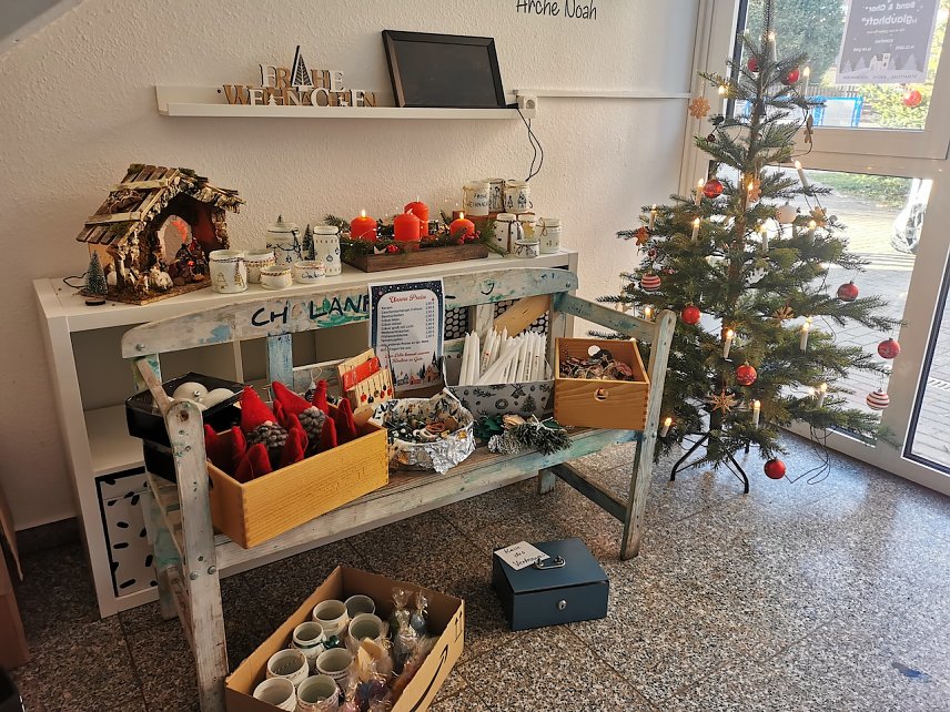 Bild: Weihnachtsmarkt in der Ev. Kita Arche Noah in Stockhausen