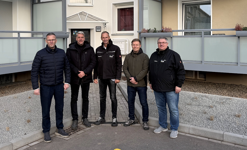 Bild: Gunther Hebestreit, Stephan Klante, Sven D&ouml;rmann, Mike Szybalski, Michael Ose (v.l.)
