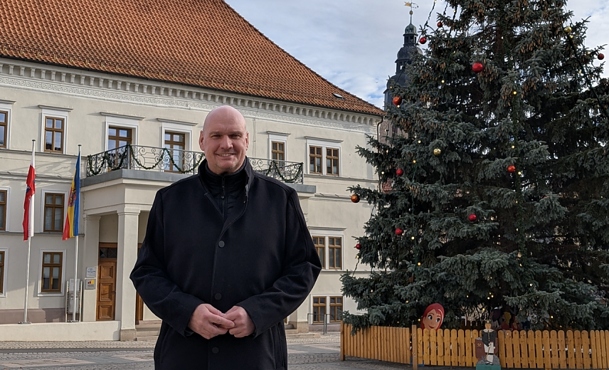 Bild: Weihnachtsgru&szlig;wort des B&uuml;rgermeisters Steffen Grimm
