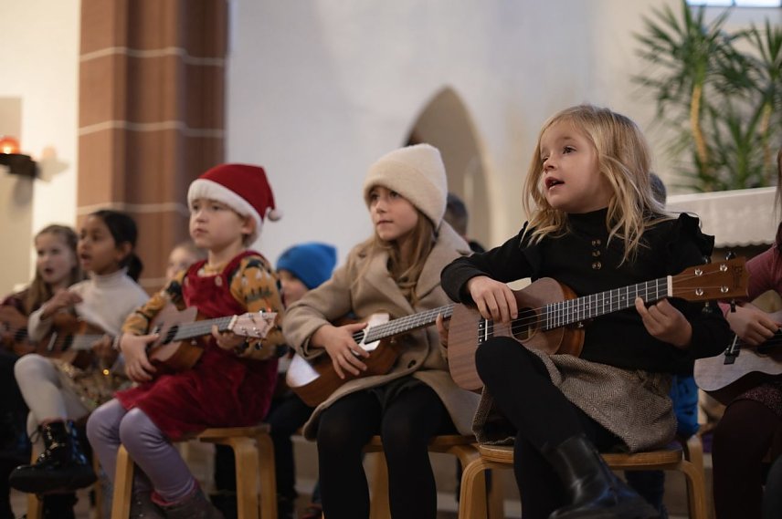 Bild: Das Adventskonzert der Montessori-Kinder