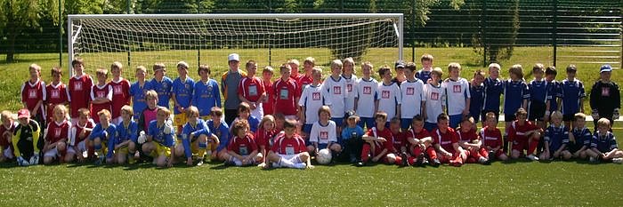 Bild: Die Mannschaften