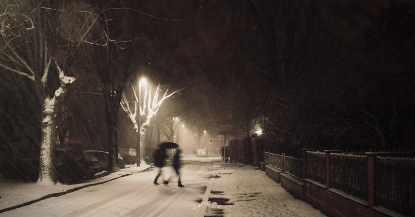 Bild: N&auml;chtliches Schneetreiben in Nordhausen
