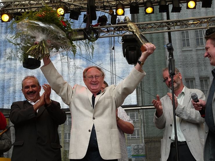 Bild: Richard M&uuml;ller mit Goldenem Roland