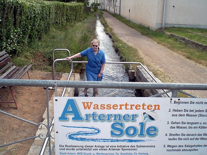 Bild: Hei&szlig;es Fest - k&uuml;hle F&uuml;&szlig;e 