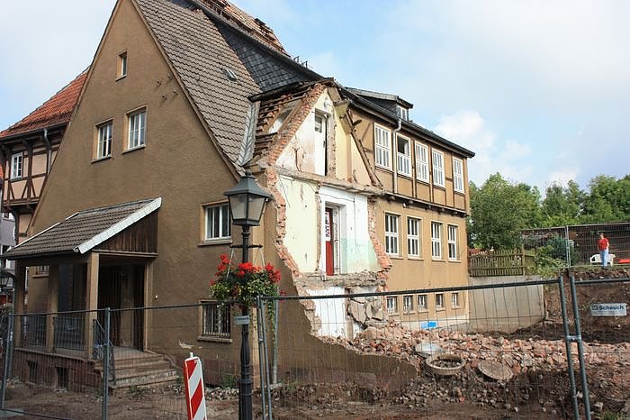 Bild: Abriss hat begonnen