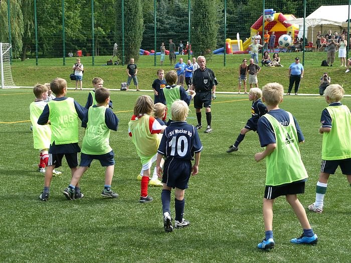 Bild: Mit Begeisterung beim Turnier dabei - hier die Minis