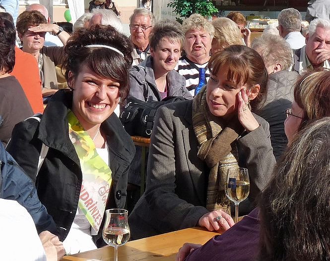 Bild: Weinfest am Nachmittag