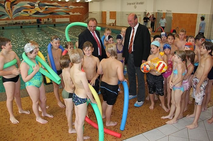 Bild: Schwimmen in Sollstedt