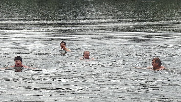 Bild: Abbaden der Wasserwacht