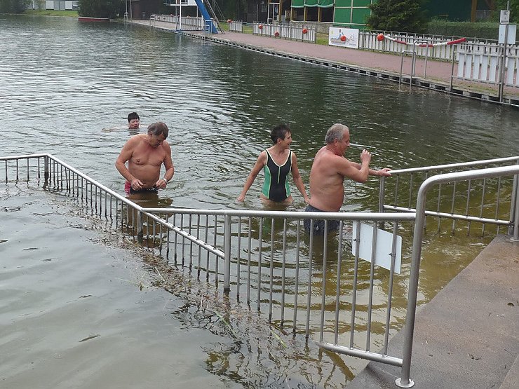 Bild: Abbaden der Wasserwacht